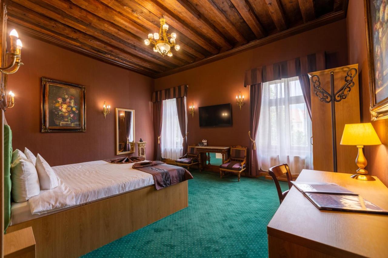 Hotel Am Ring 시비우 외부 사진